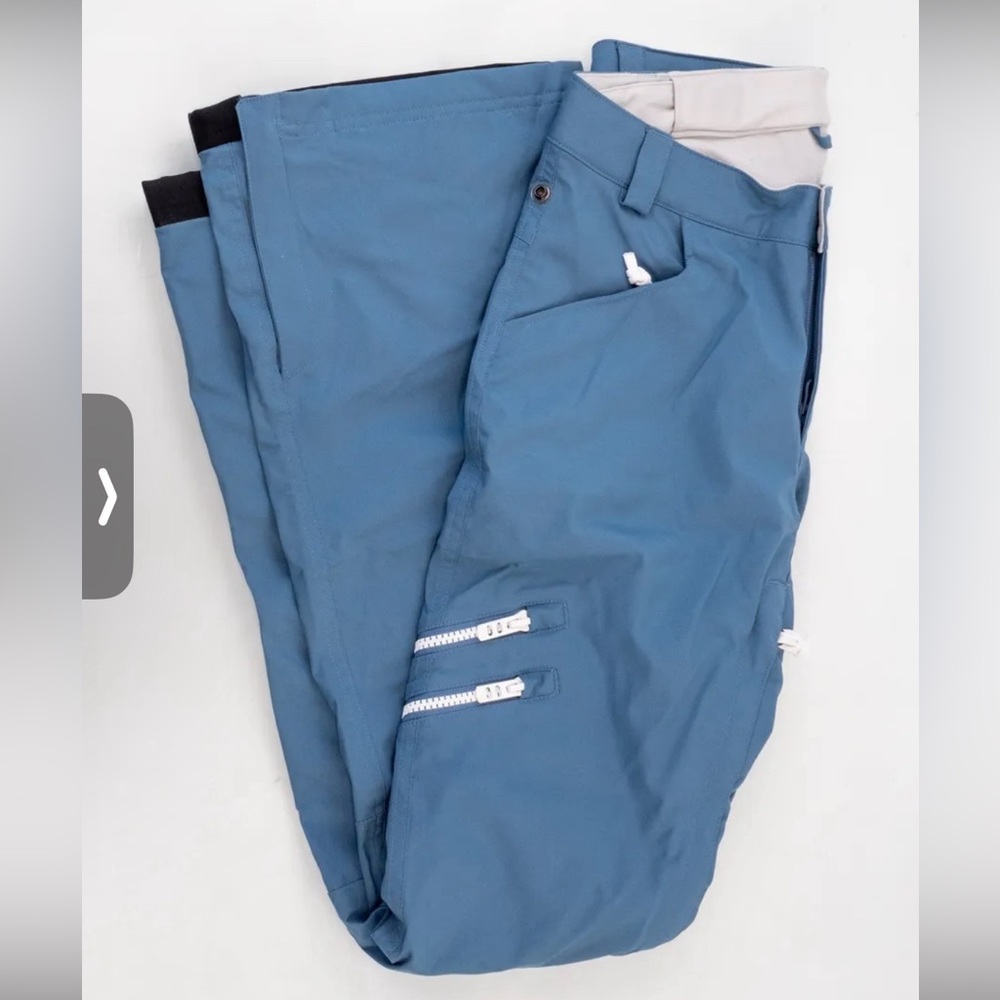 Armada Women’s Snowboard Pants - size Medium